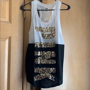 NWT XS vs pink bling tank